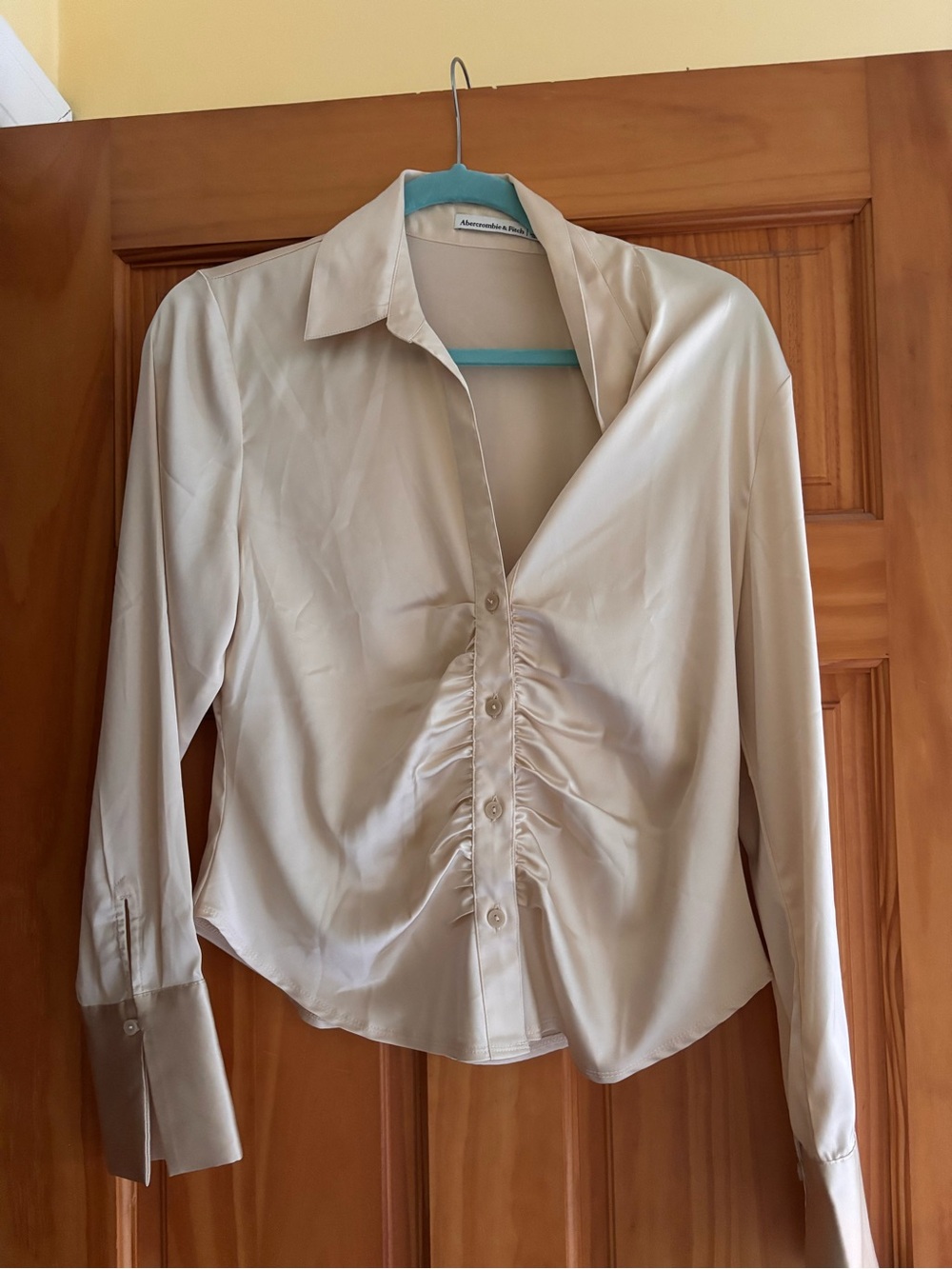 Abercrombie & Fitch Cream Ruched Front Button-Down Shirt